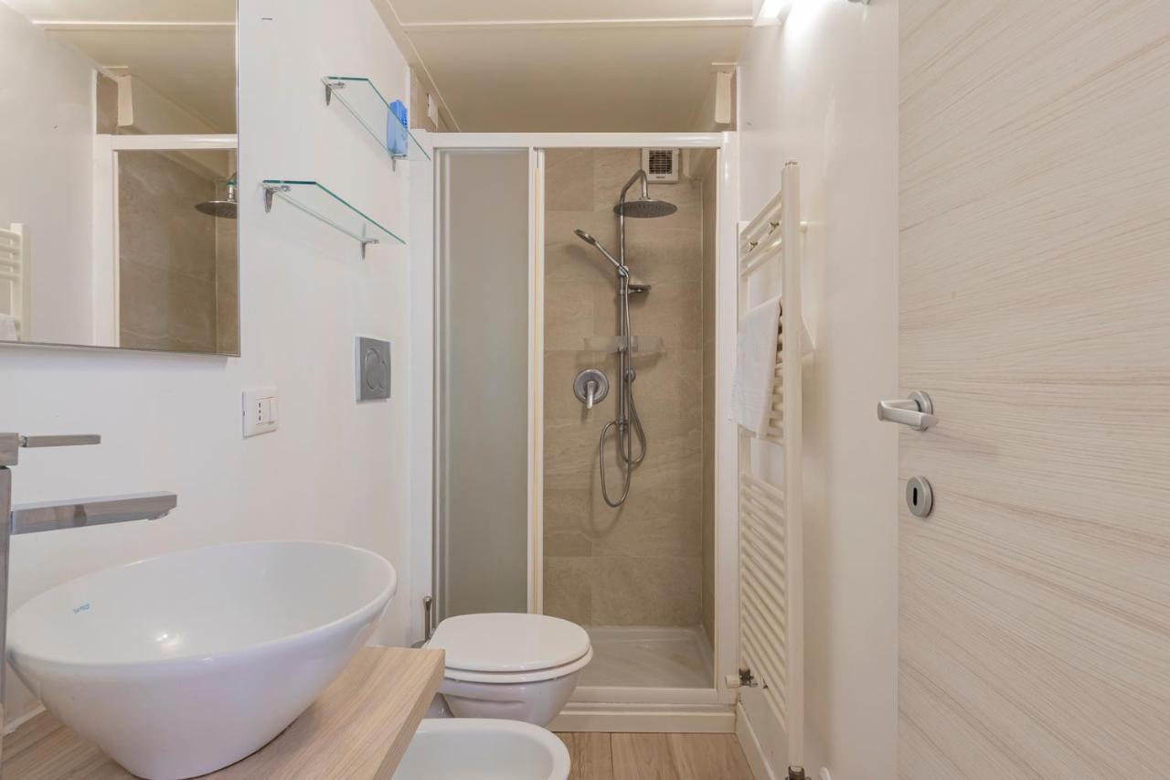 New Flat Crocetta 2 Apartment Milano Ngoại thất bức ảnh